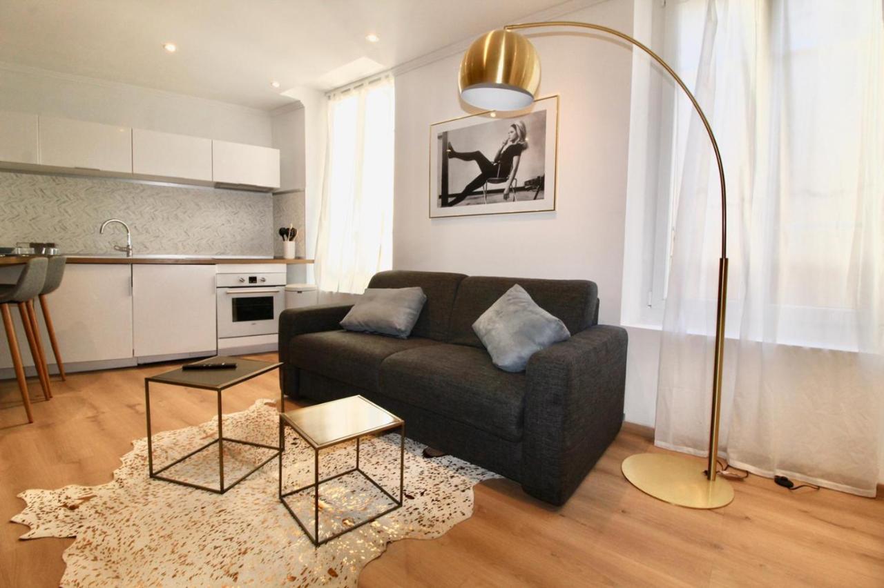Lovely Apartment Heart Of Golden Square Fiber Wifi Nice Exteriér fotografie