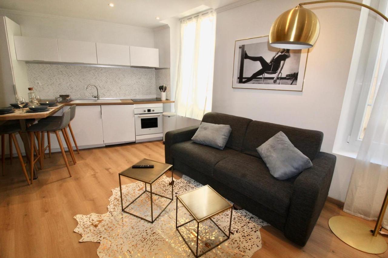 Lovely Apartment Heart Of Golden Square Fiber Wifi Nice Exteriér fotografie